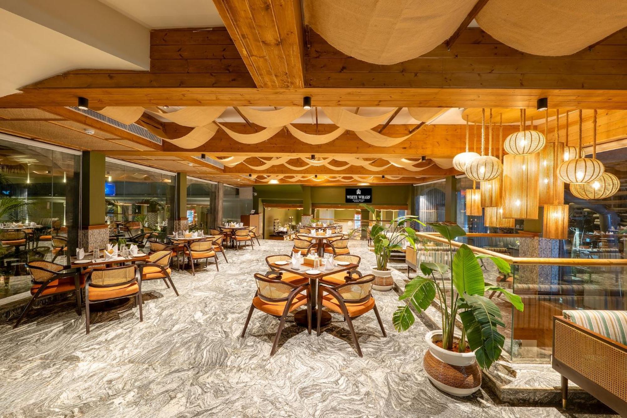 White Wharf Beach Resort Morjim Goa מראה חיצוני תמונה